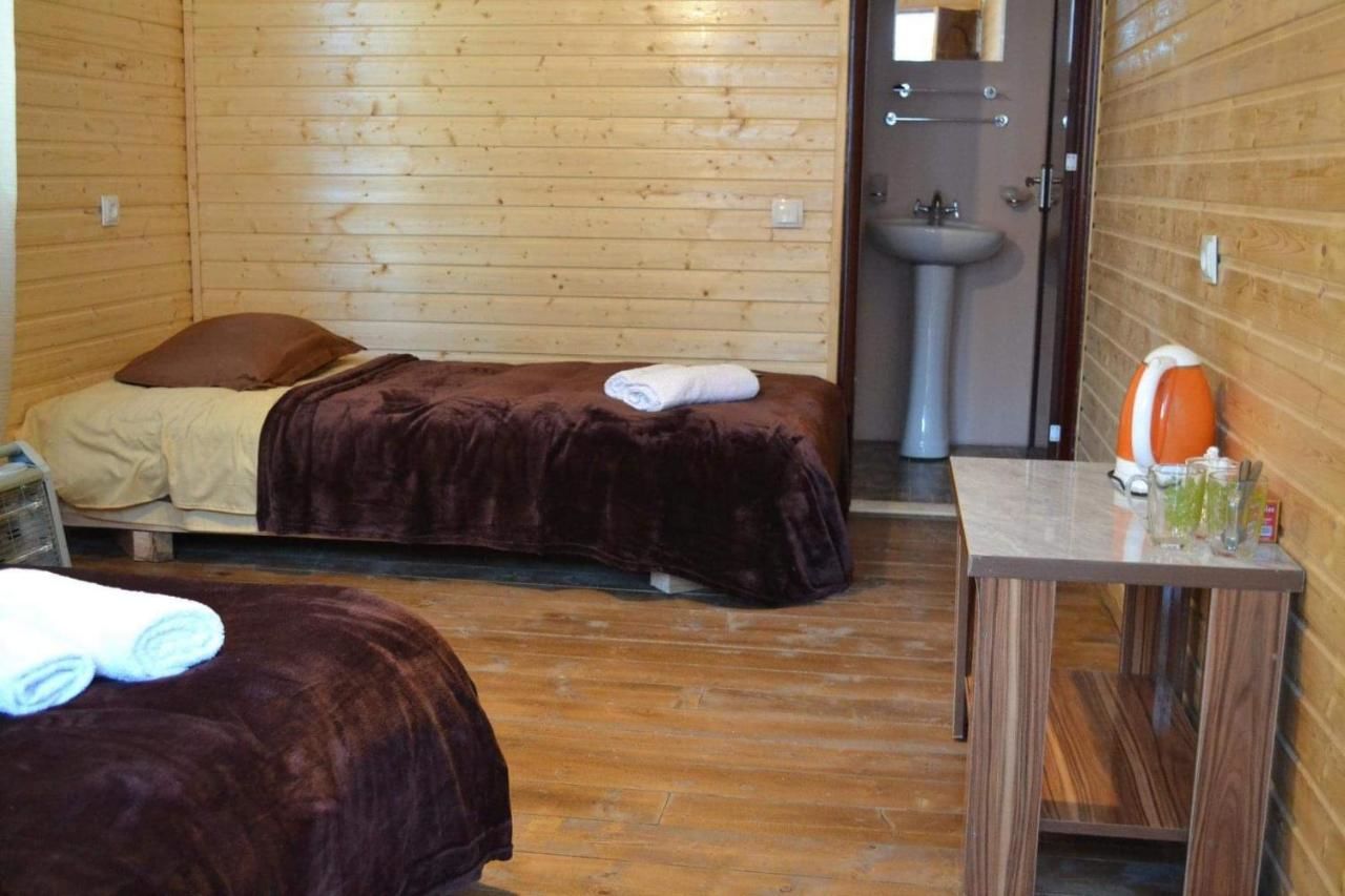 Отели типа «постель и завтрак» Winter hut Местиа-16